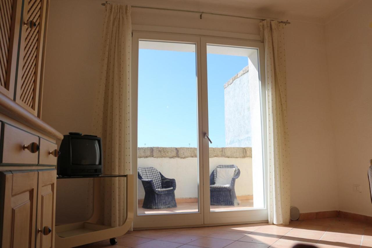 Vigna Marina Apartments Santa Teresa Gallura Buitenkant foto