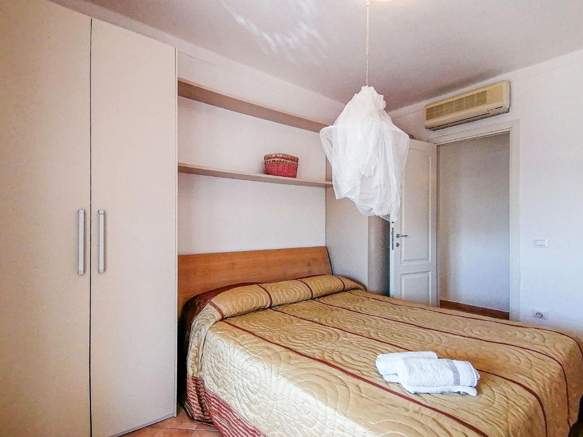 Vigna Marina Apartments Santa Teresa Gallura Buitenkant foto
